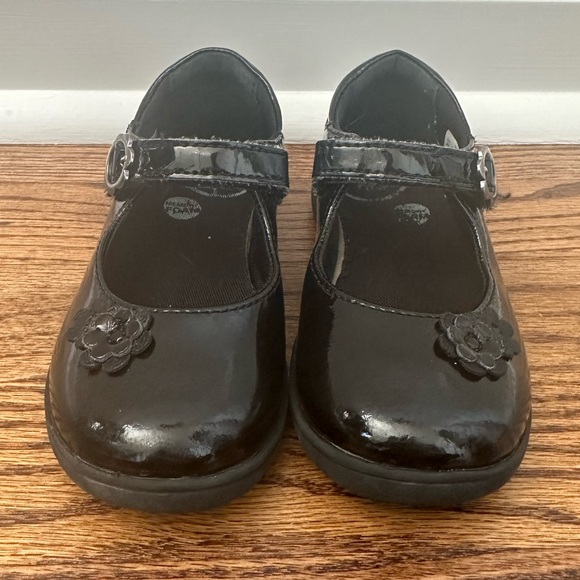 Stride Rite mary janes - Picture 2 of 4